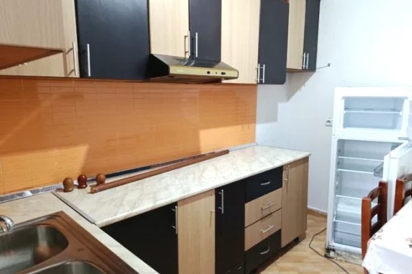 Jepet apartament 1+1 me qira , tek Rruga Besa , prane Hotel Meridian , Rruga Siri Kodra , Bulevardi 