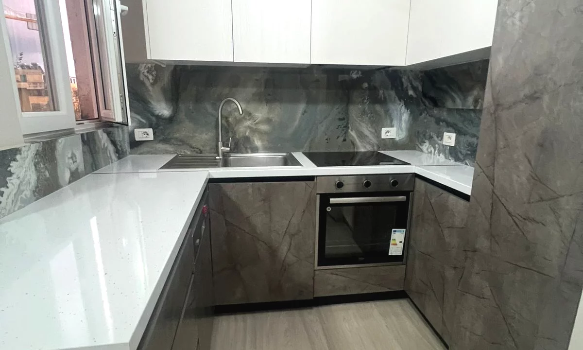 Appartamento in affitto a Tirana 1+1, Arredato