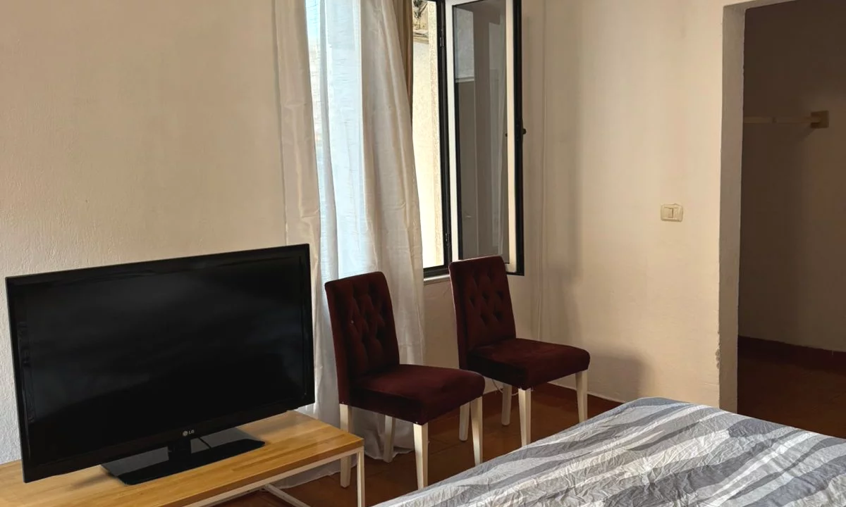 Appartamento in affitto a Tirana 2+1, Arredato