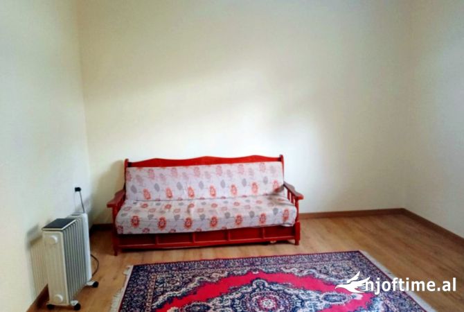 Shtepi me qera 1+1 ne Tirane - 350 Euro