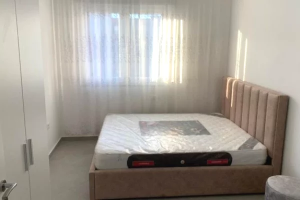 Shtepi me qera 1+1 ne Tirane - 450 Euro