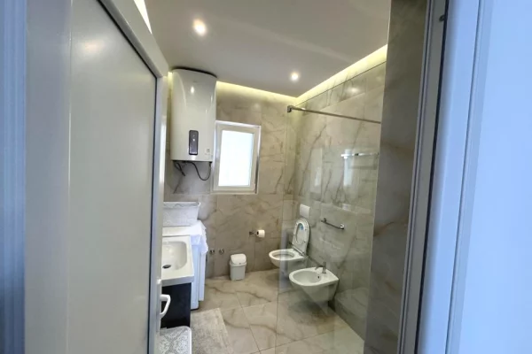 Shtepi me qera 1+1 ne Tirane - 500 Euro