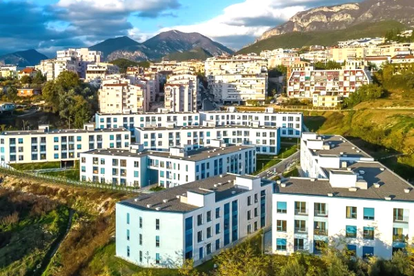 House for Sale 1+1 in Tirana - 79,310 Leke