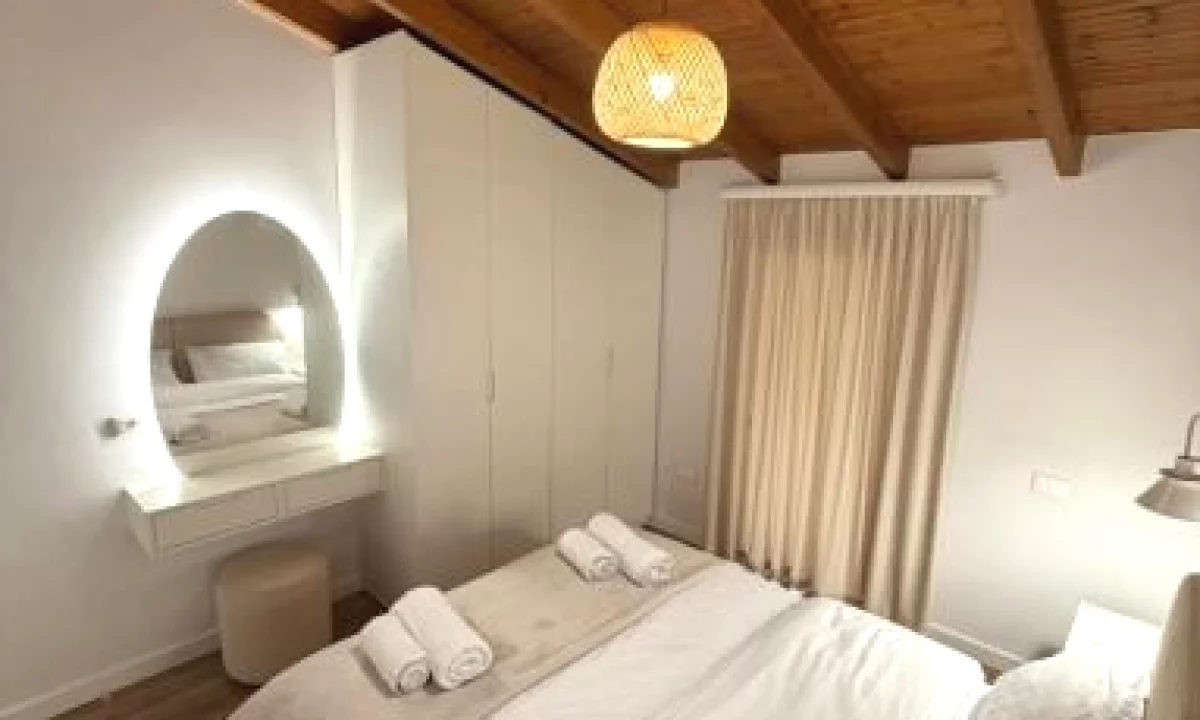 Shtepi me qera Apartament ne Tirane, 1+1, Mobilimi E mobiluar, Pagesa 850  Euro.