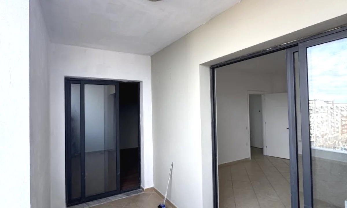 Apartment for rent in Tirana 1+1, In Part