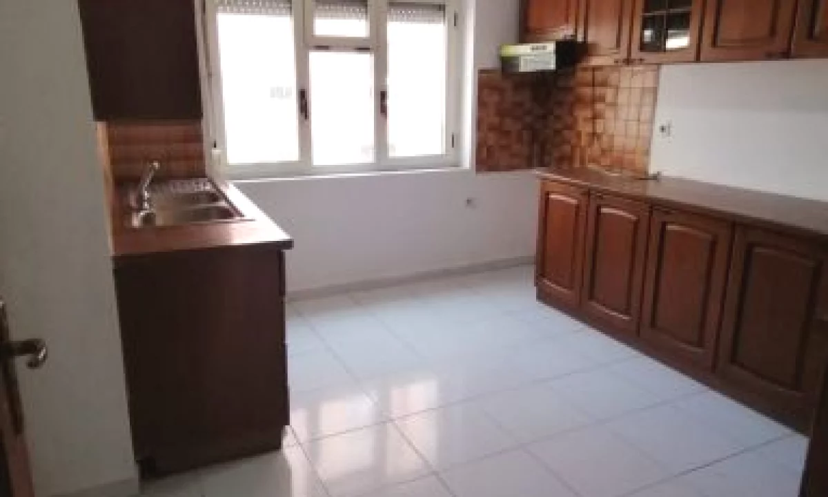 Apartment for rent in Tirana 2+1, In Part