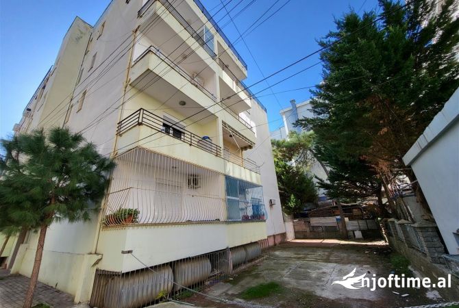 Shtepi ne shitje 1+1 ne Durres - 90,000 Euro