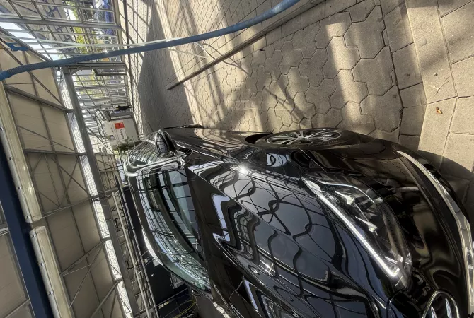 Makina ne shitje ne Tirane, Mercedes-Benz, 2022 Diesel,Kambio Automatik Pagesa 33,000  Euro.