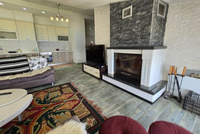 Shtepi ne shitje 3+1 ne Pogradec - 170,000 Euro