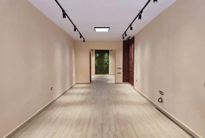 Business Property for Rent 1+1 in Tirana - 750 Euro