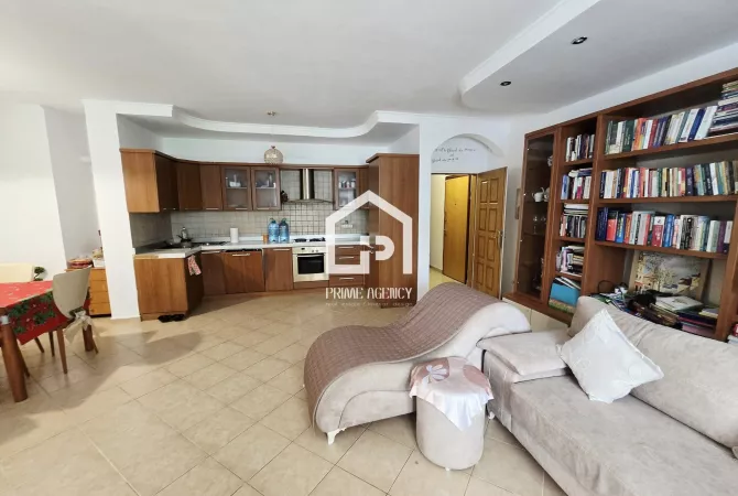 Shtepi ne shitje 2+1 ne Tirane - 295,000 Euro