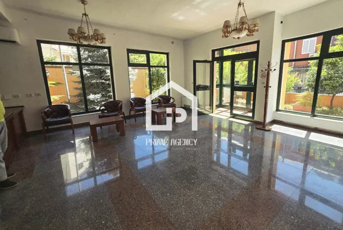 Business Property for Rent 3+1 in Tirana - 5,500 Euro