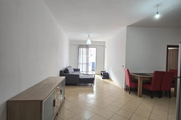 Shtepi me qera 2+1 ne Tirane - 45,000 Leke