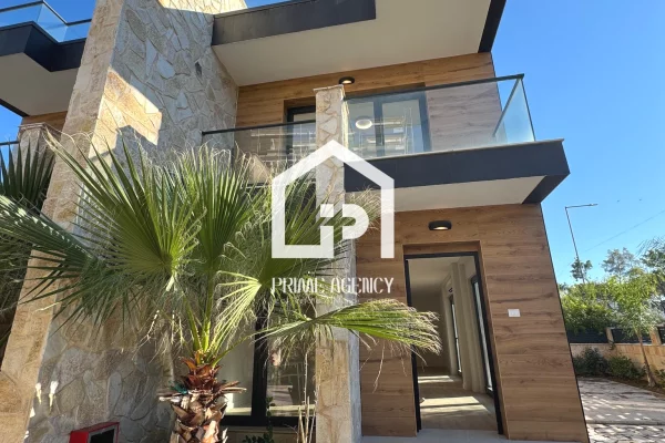 Shtepi ne shitje 4+1 ne Durres - 350,000 Euro