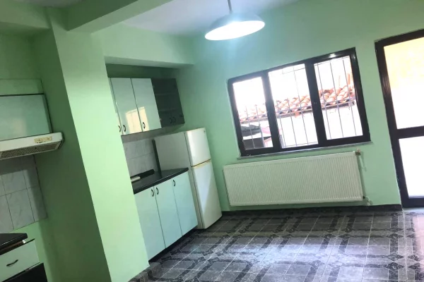 Shtepi me qera 3+1 ne Tirane - 650 Euro
