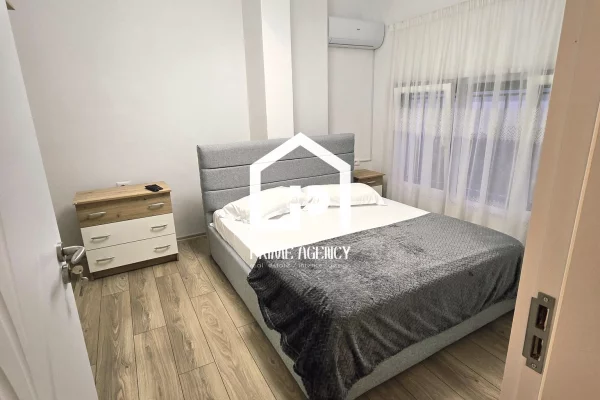 Shtepi ne shitje Apartament ne Pogradec, 1+1, Mobilimi E mobiluar, Pagesa 100,000  Euro.