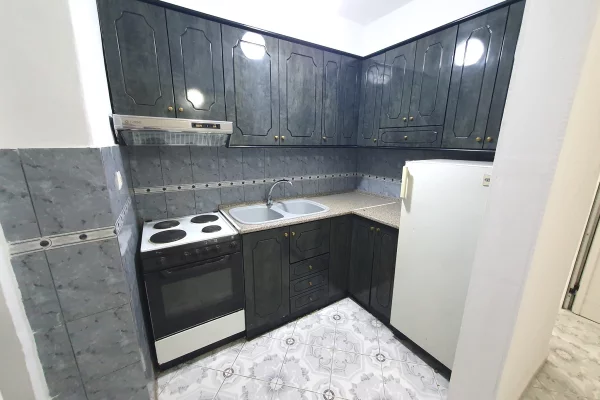 Shtepi me qera Apartament ne Tirane, 1+1, Mobilimi E mobiluar, Pagesa 45,000  Leke.