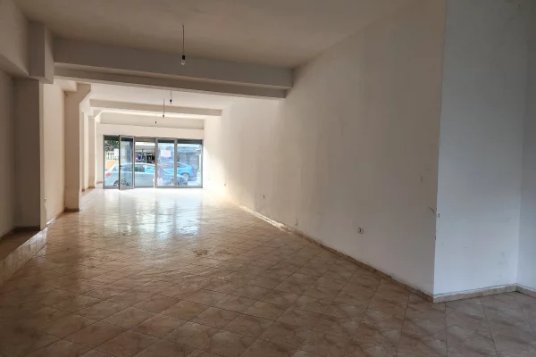 Business Property in Sale 1+1 in Vlora - 110,000 Euro