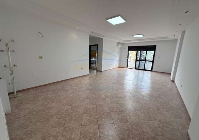 Shtepi me qera 2+1 ne Tirane - 1,000 Euro