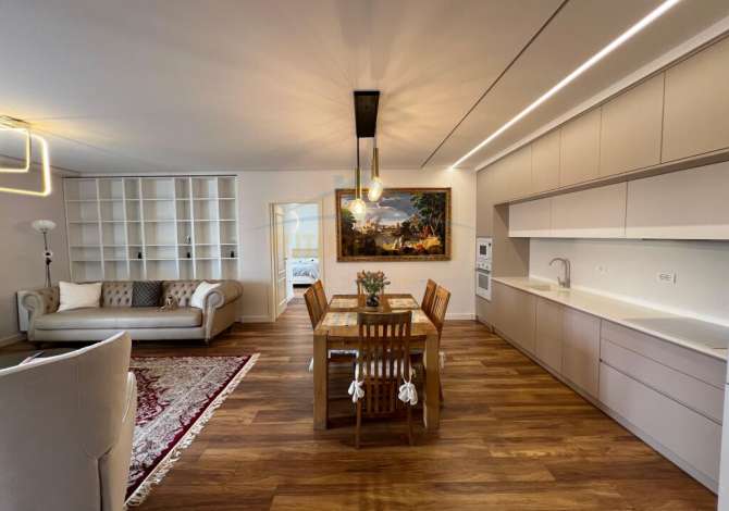 Shtepi me qera 2+1 ne Tirane - 2,500 Euro