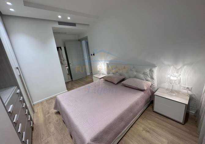 Shtepi ne shitje 2+1 ne Tirane - 250,000 Euro