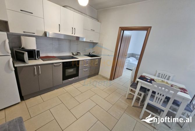 Shtepi me qera 1+1 ne Tirane - 650 Euro