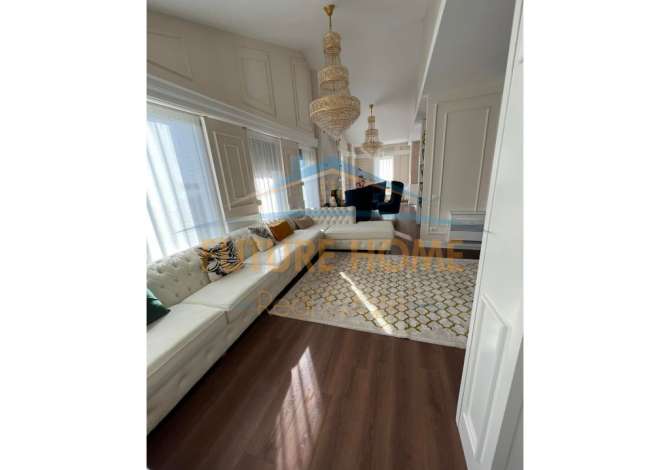 Shtepi me qera  ne Tirane, 3+1, Mobilimi Pjeserisht e mobiluar, Pagesa 3,500  Euro.