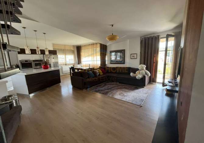 Shtepi me qera 3+1 ne Tirane - 1,000 Euro
