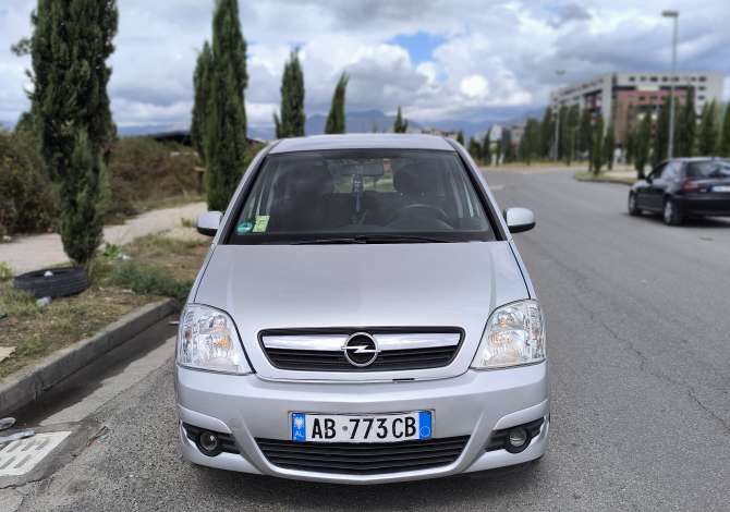 Makina ne shitje ne Tirane - 3,500 Euro