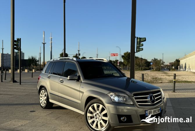 Makina ne shitje ne Tirane - 11,800 Euro