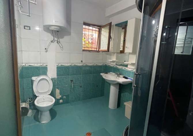 Shtepi me qera Garsoniere ne Tirane - 300 Euro