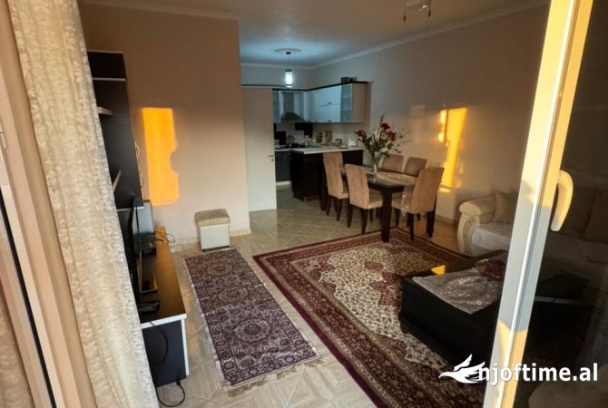 Shtepi ne shitje 1+1 ne Tirane - 75,000 Euro