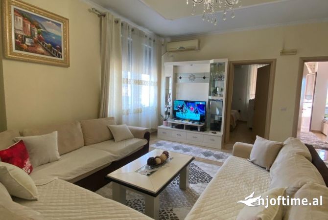 Shtepi ne shitje 2+1 ne Tirane - 84,000 Euro