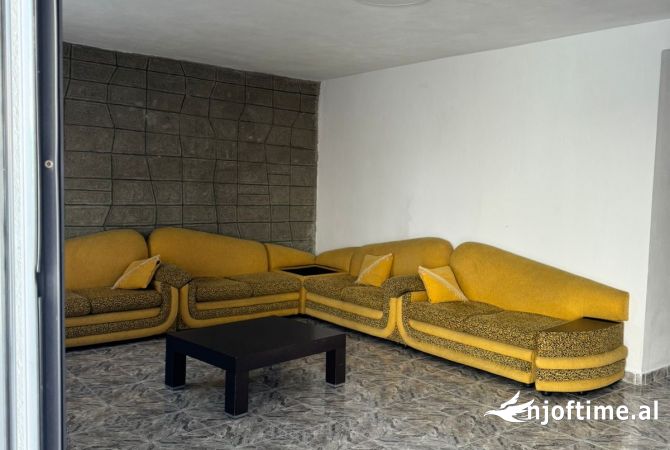 Shtepi me qera 3+1 ne Tirane - 550 Euro
