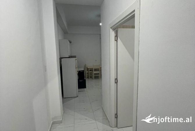 Shtepi me qera 1+1 ne Tirane - 250 Euro