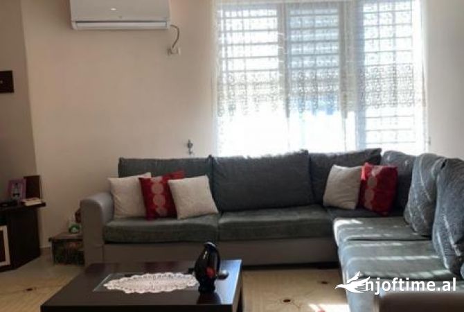 Shtepi ne shitje 2+1 ne Tirane - 125,000 Euro