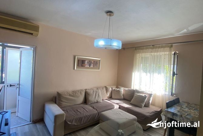 Shtepi ne shitje 2+1 ne Tirane - 125,000 Euro
