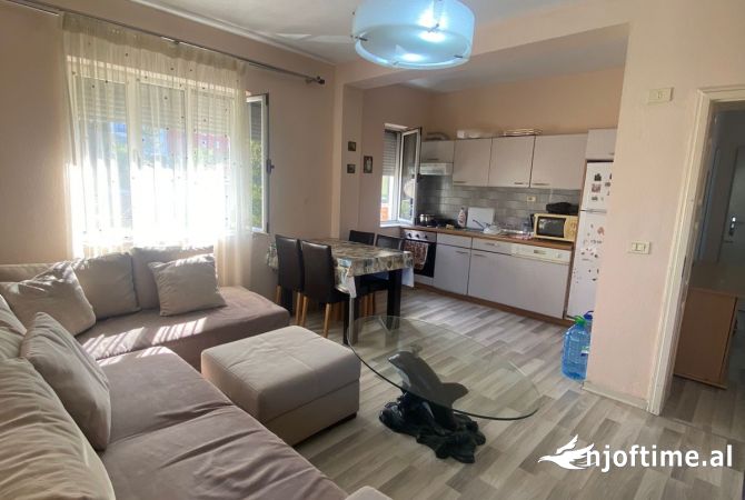 Shtepi ne shitje 2+1 ne Tirane - 125,000 Euro
