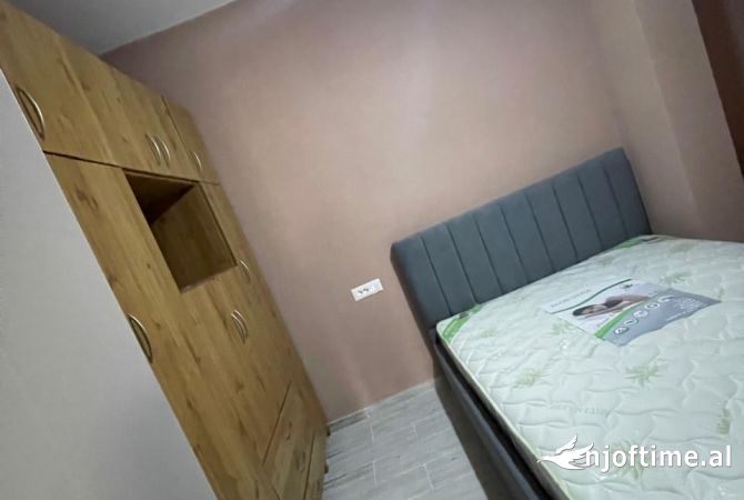 Shtepi me qera 1+1 ne Tirane - 300 Euro