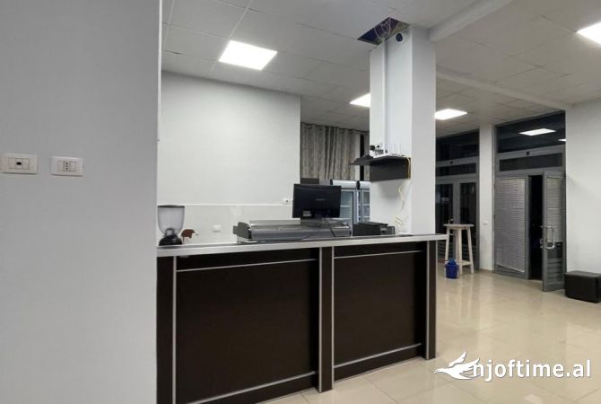 Ambient biznesi me qera 