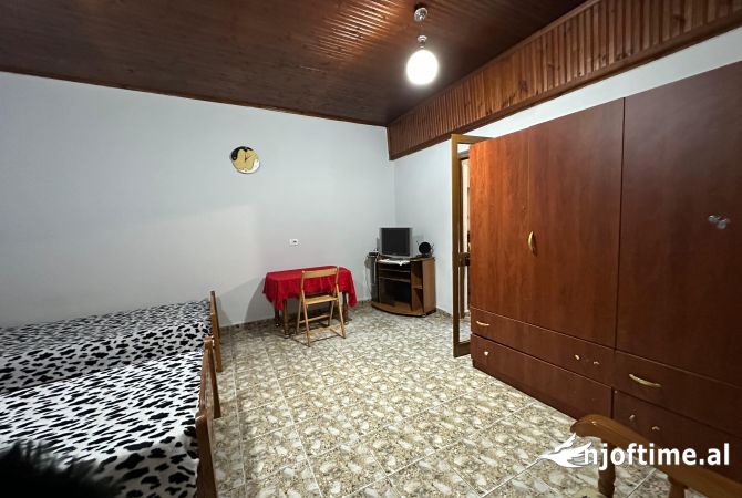 Shtepi me qera 1+1 ne Tirane - 200 Euro