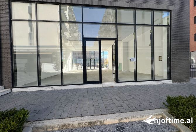 Ambient biznesi me qera 1+1 ne Tirane - 800 Euro