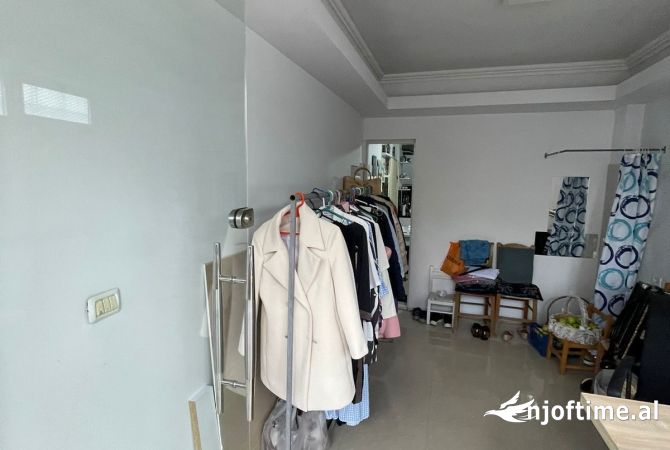 Ambient biznesi me qera 