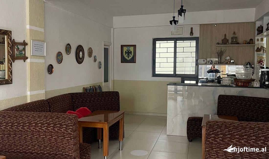 Ambient biznesi me qera 