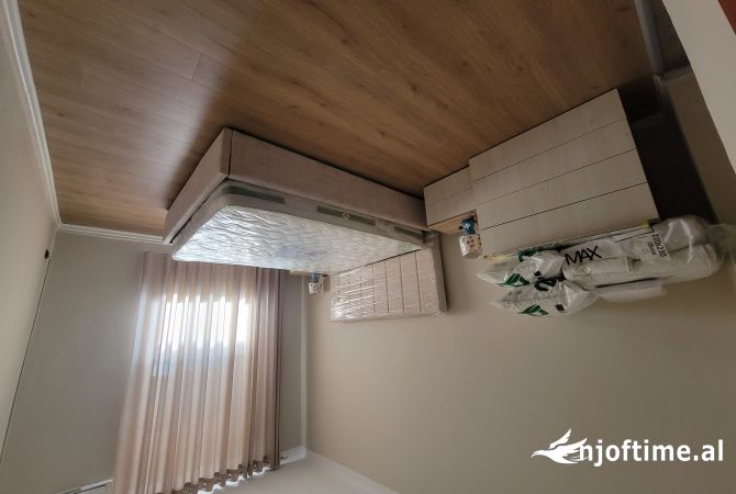 Shtepi me qera Apartament ne Tirane, 1+1, Mobilimi E mobiluar, Pagesa 700  Euro.