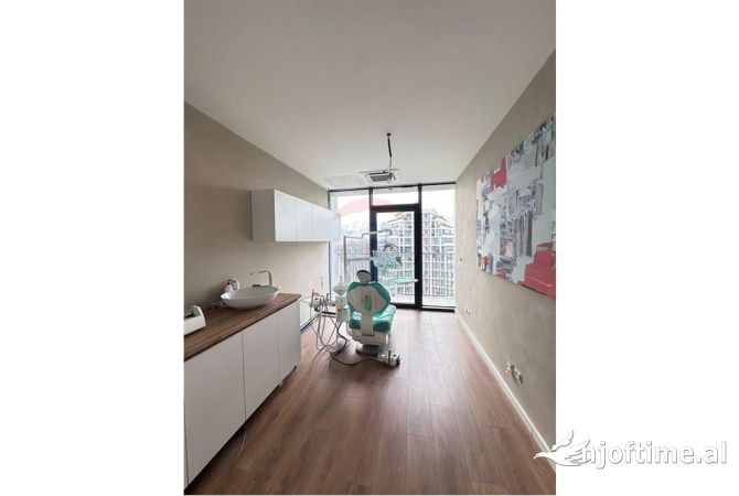 Ambient biznesi ne shitje 6+1 ne Tirane - 33,000 Euro