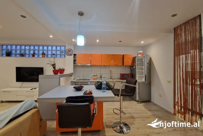 Shtepi me qera 1+1 ne Tirane - 650 Euro