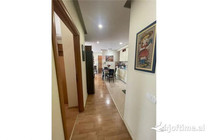 Shtepi me qera 2+1 ne Tirane - 850 Euro
