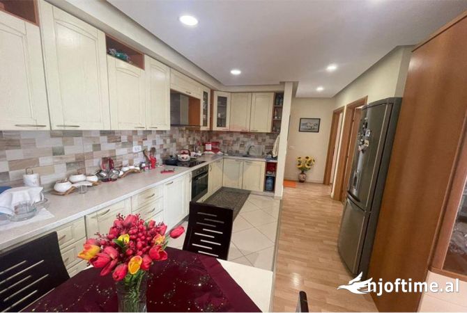 Apartment for rent in Tirana 2+1, Furnished