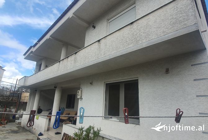 Shtepi ne shitje 2+1 ne Tirane - 210,000 Euro